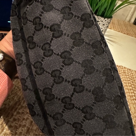 💥💥💥Authentic Gucci GG Canvas Boat Baguette - Picture 7 of 7